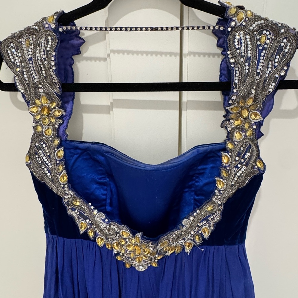 Embellished Indian Evening Gown with Velvet Bust - Picture 9 of 10